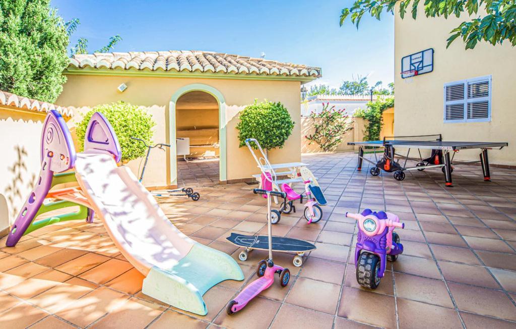 Agradable Villa Junto Al Mar Con Piscina 萨贡托 外观 照片